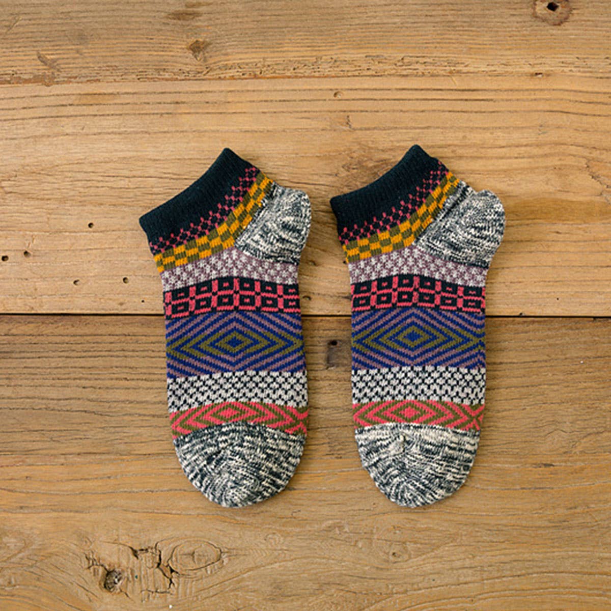 5PCS SET ALPACA VINTAGE FLORAL PATTERN SOCKS_CWMS0207