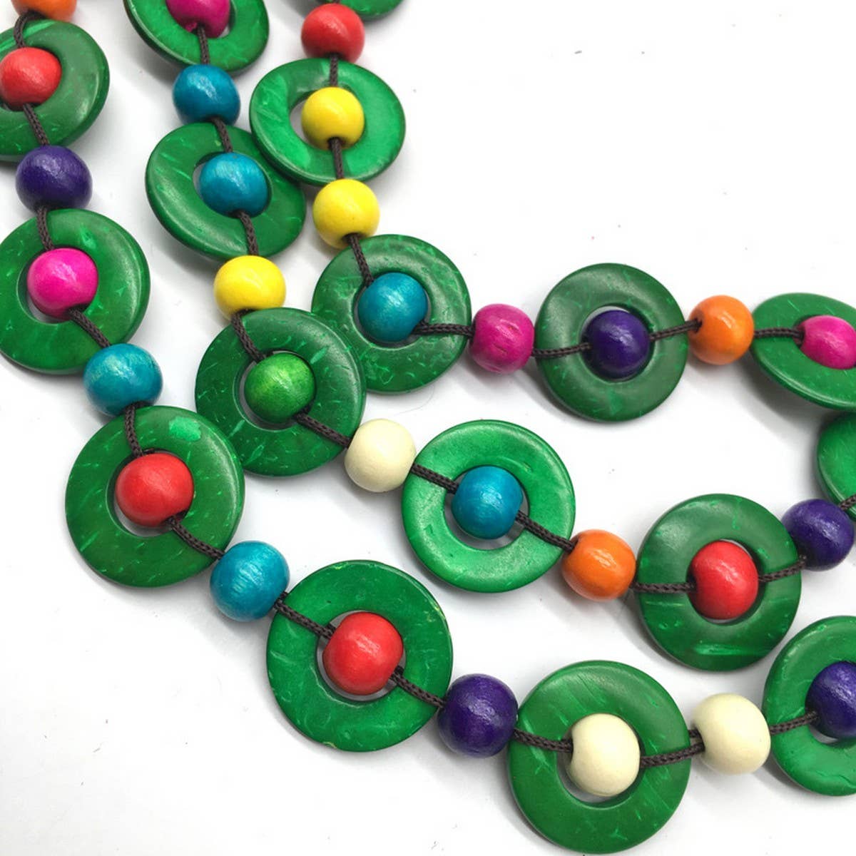 HAND WOVEN COCONUT SHELL WOOD ROUND BEAD NECKLACE_CWMM4555