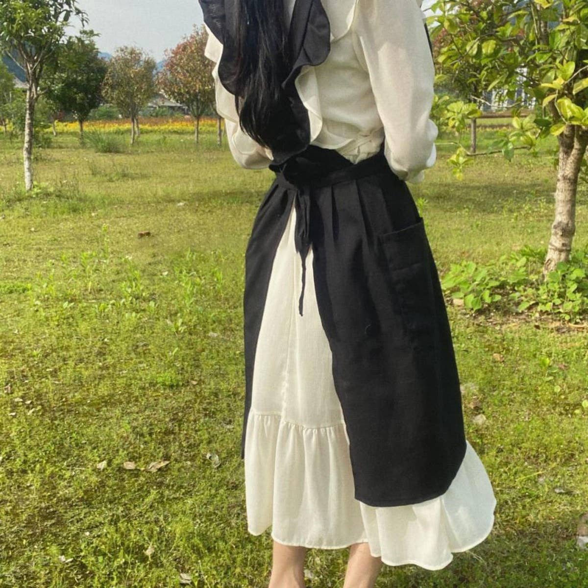 SMALL FRESH RUFFLED STRAP CROSS APRON_CWMM5792