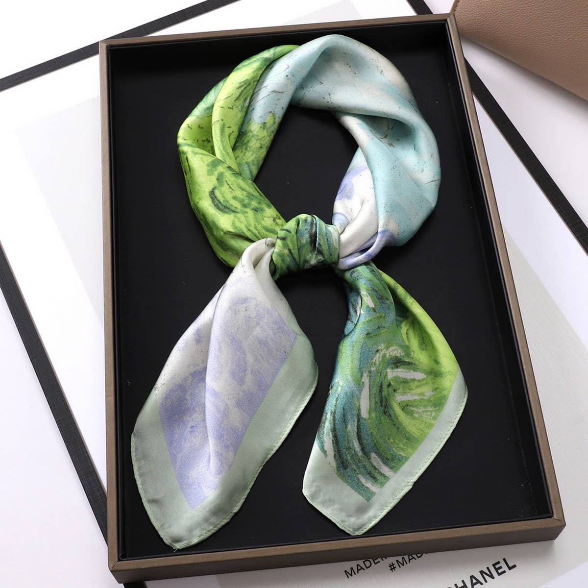 Vintage Letter Print Satin Square Scarf For Women_Cwasc0809