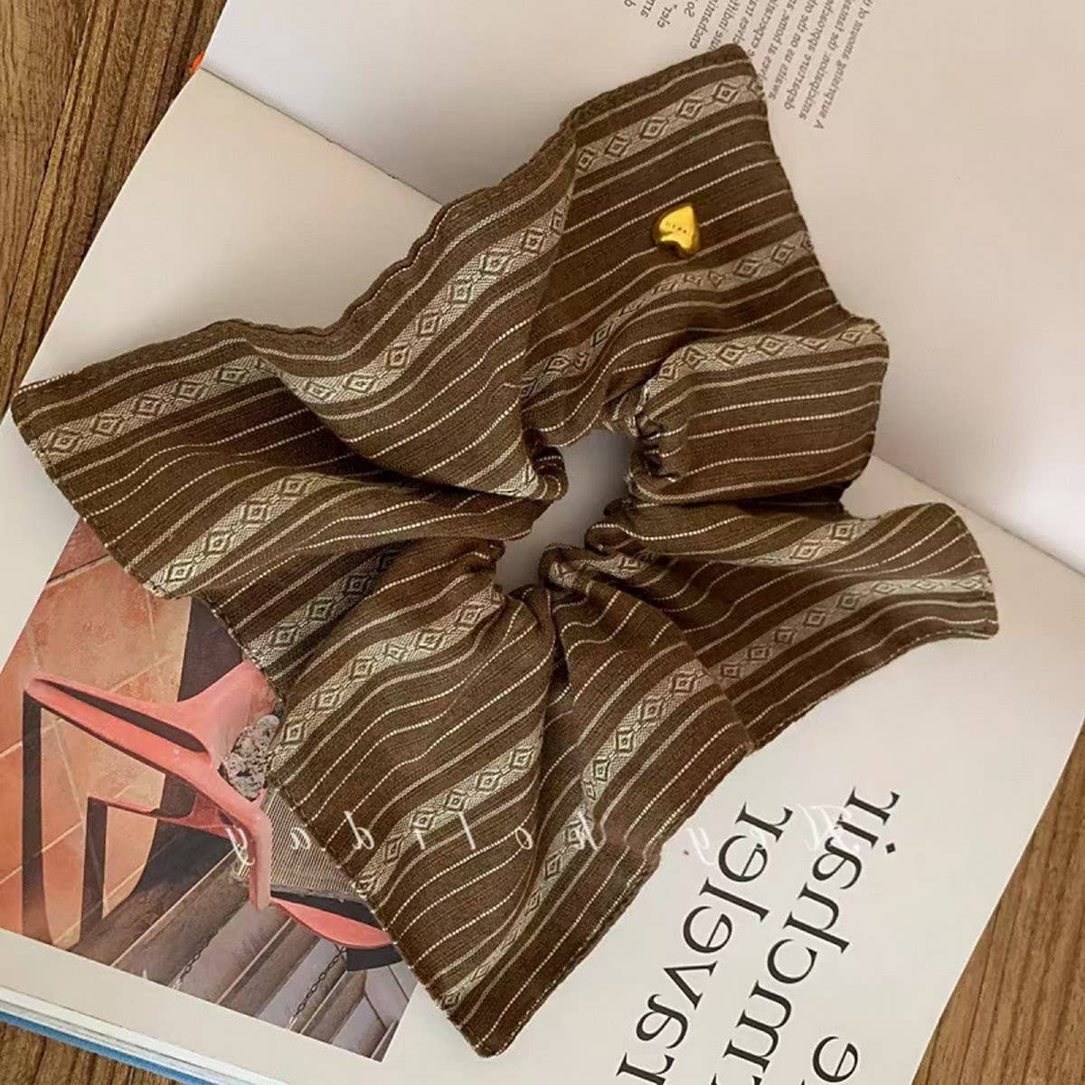 SQUARE COLORS HAIR SCRUNCHIES_CWAHA2819