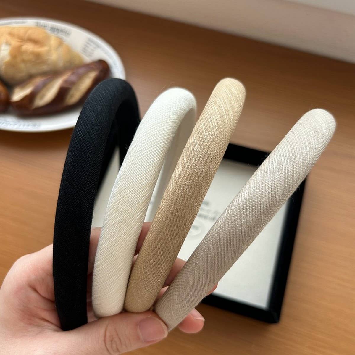 FRENCH STYLE ALL MATCH HAIR PRESSING HEADBAND_CWAHA2854