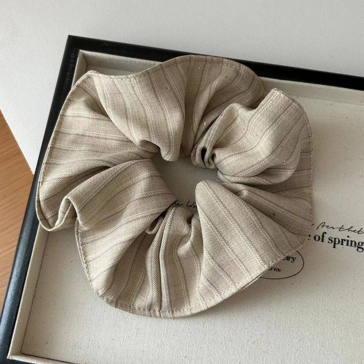 SHINING STRIPED STRIPED COW HAIR SCRUNCHIES_CWAHA2818