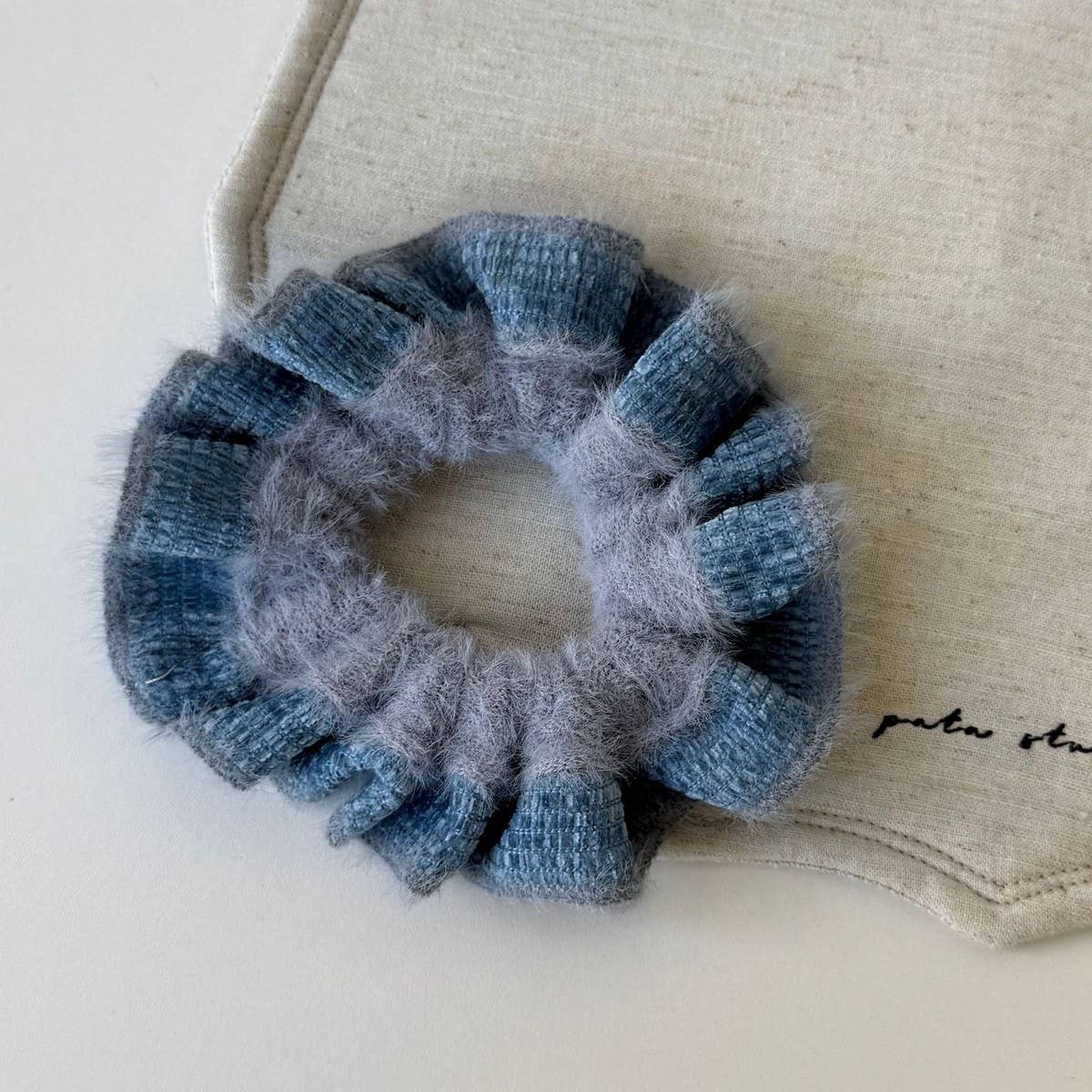Knitted Fluffy Scrunchie Cozy Winter Hair Tie_Cwaha07874
