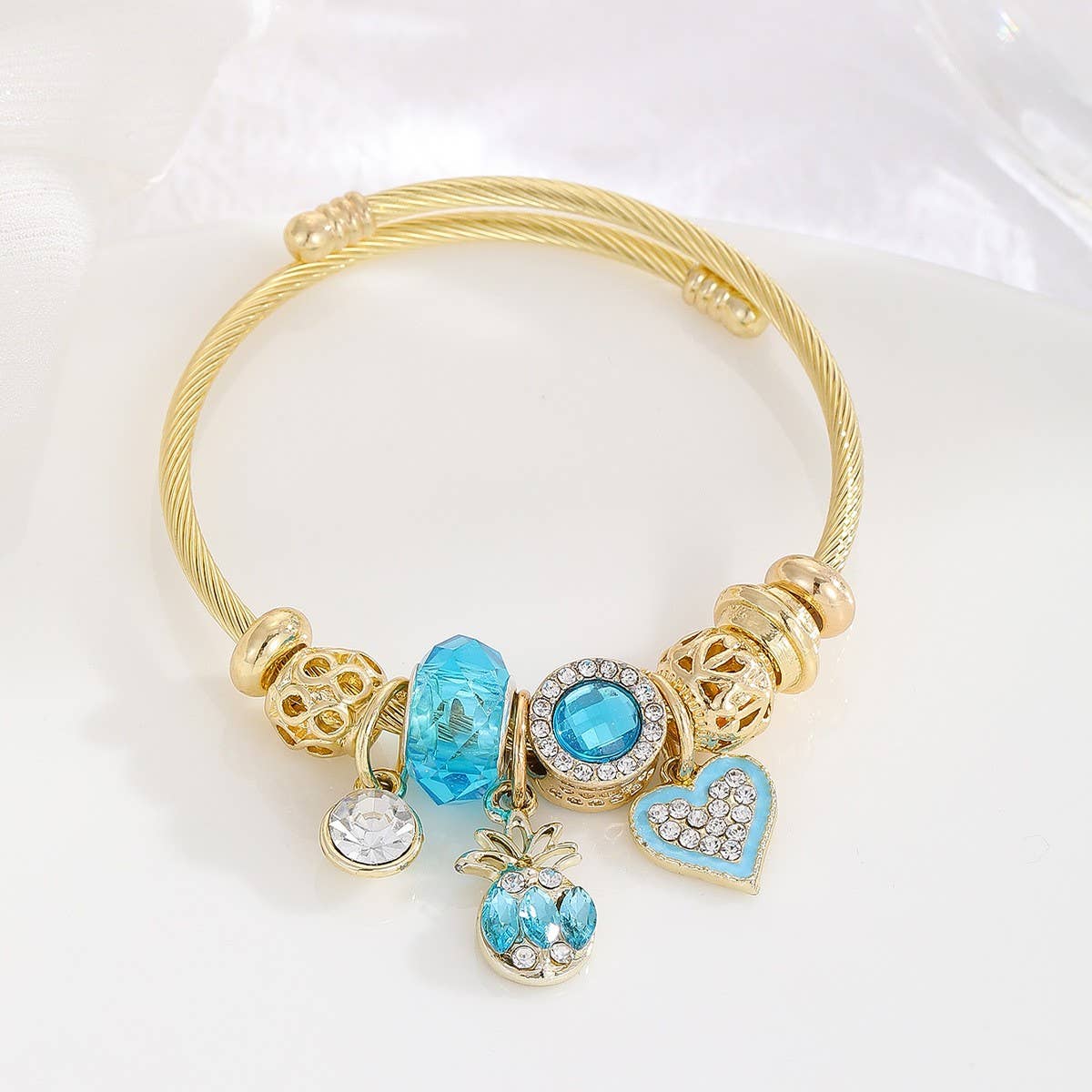 DURABLE STAINLESS STEEL ADJUSTABLE HEART BRACELET_CWMM8590