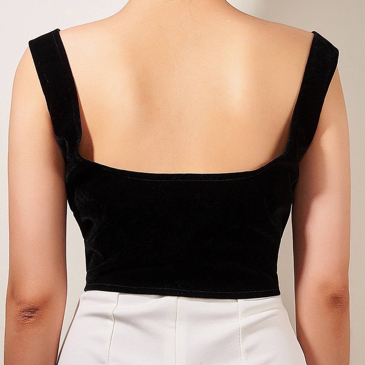Cwabe0983_Corset With A Slim Waist And Waist Straps