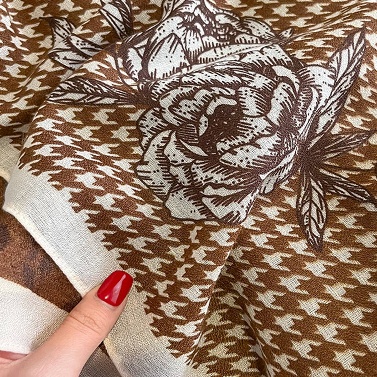 Fashionable Thin Plaid Warm Shawl Scarf