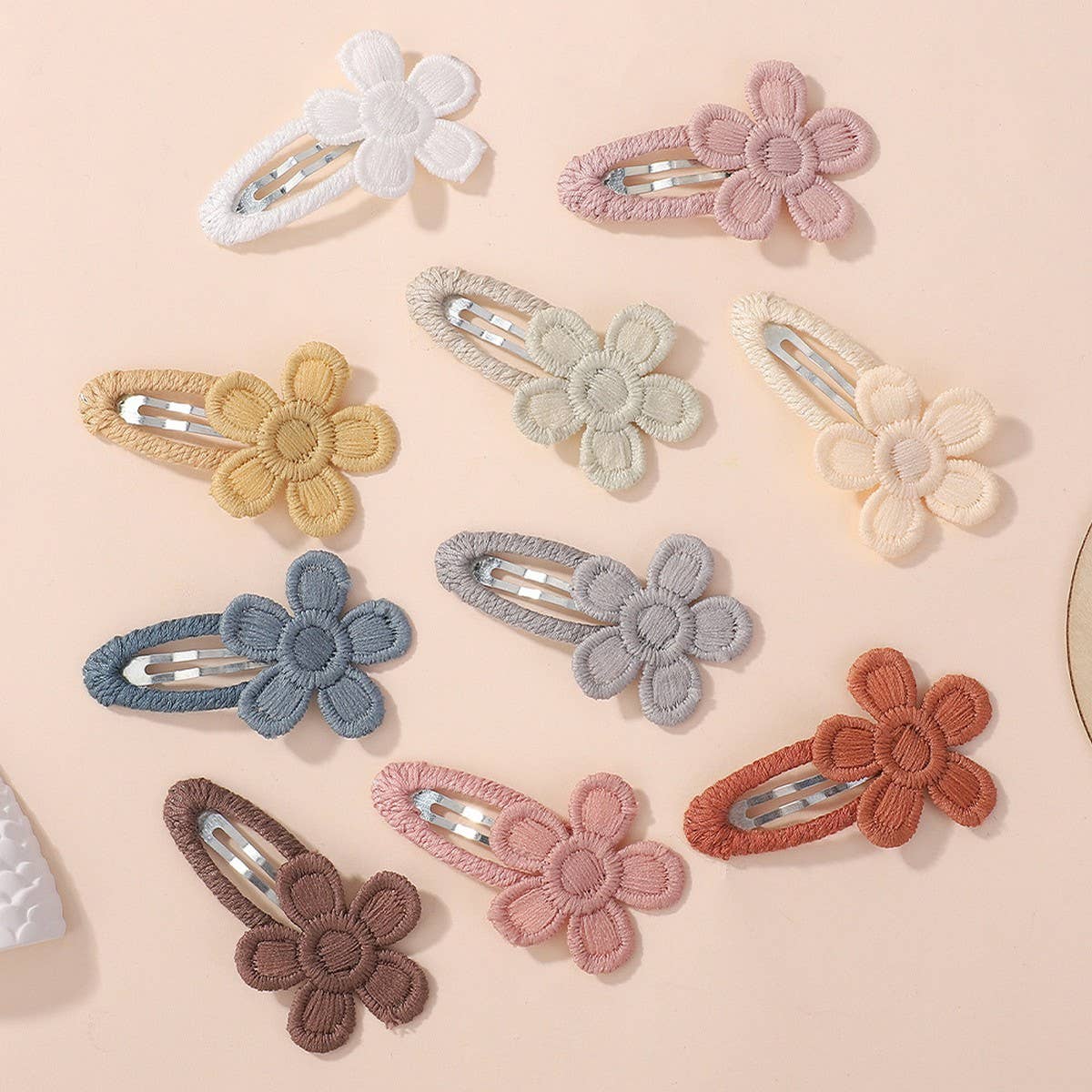 FRESH DAISY FIVE PETAL FLOWER HAIR CLIP SET_CWAHA6706