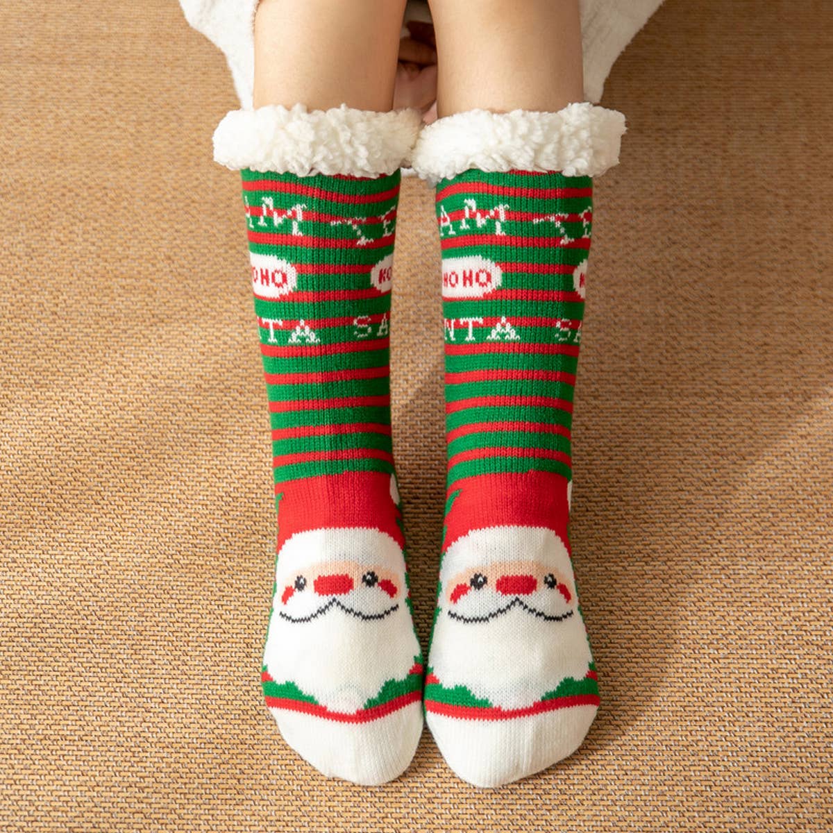 CHRISTMAS BELL FUZZY INDOOR SLIPPER SHOES_CWMS0728
