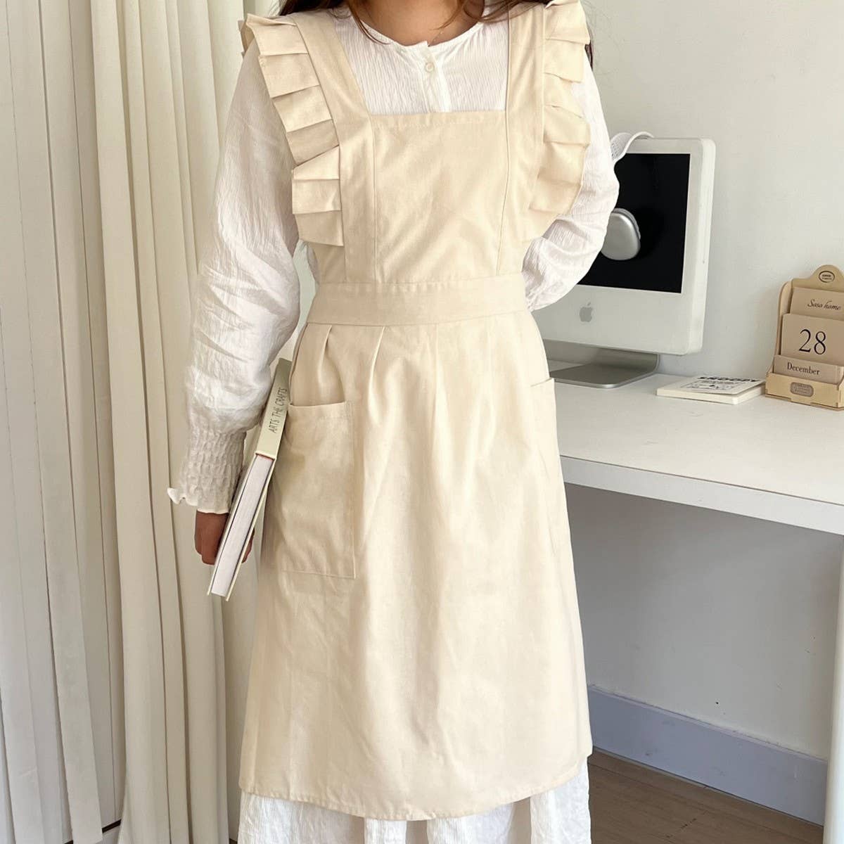 Waterproof And Fresh Ruffled Strap Cross Apron_Cwmm5815