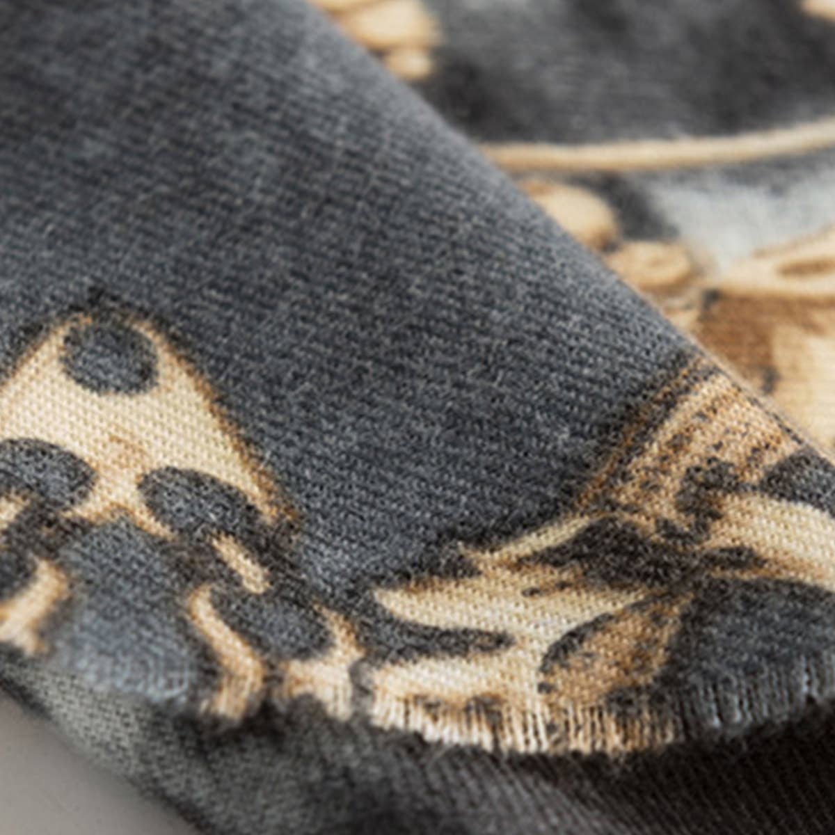 LEOPARD PRINT SCARF CHIC WARM SHAWL FOR WOMEN_CWASC0465