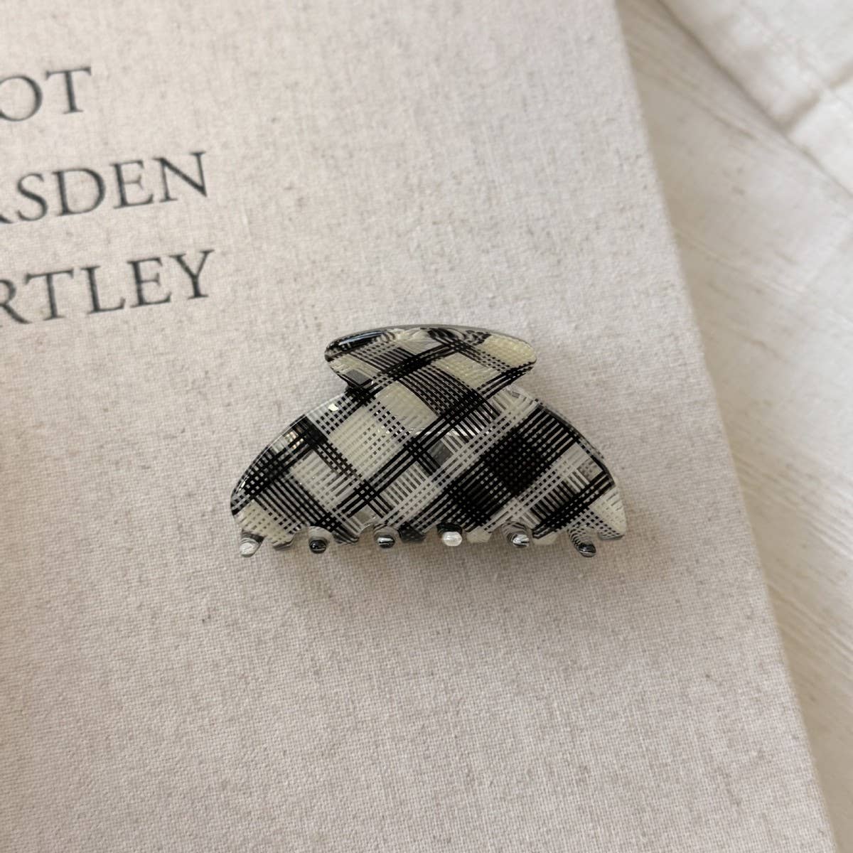 Plaid Claw Clip Retro Arc Hair Grip Accessory_Cwaha07769