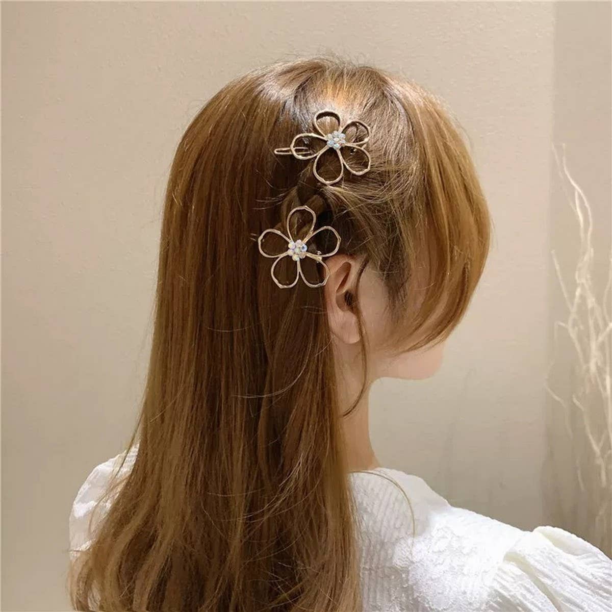 FLORAL SIDE HAIR CLIP FOR GIRLS SIMPLE ELEGANT_CWAHA4792