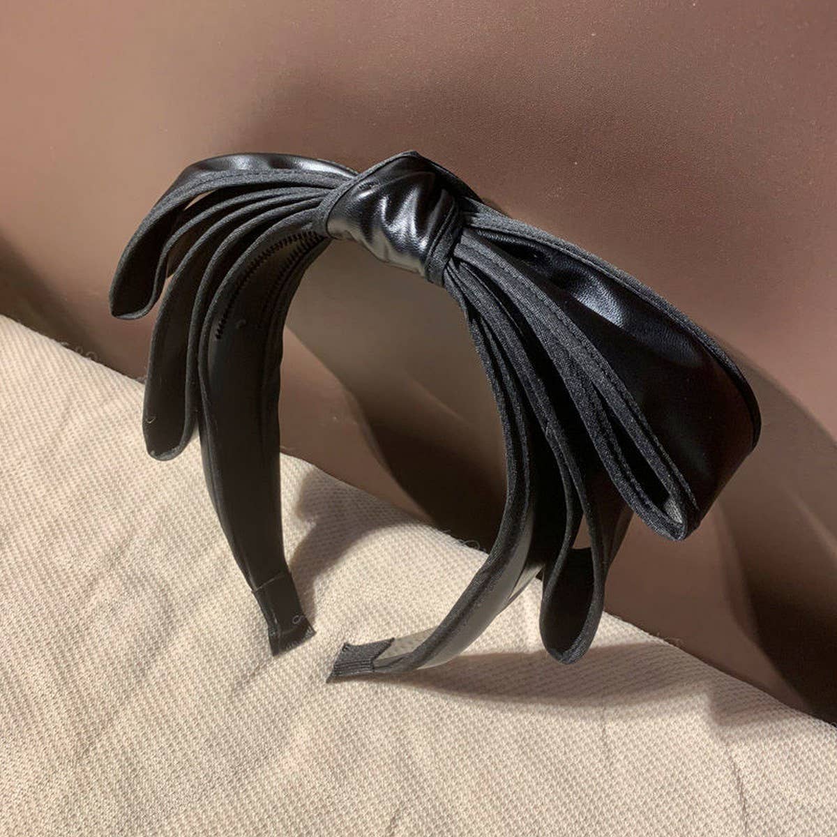 RETRO AND ELEGANT BOW HEADBAND_CWAHA2580