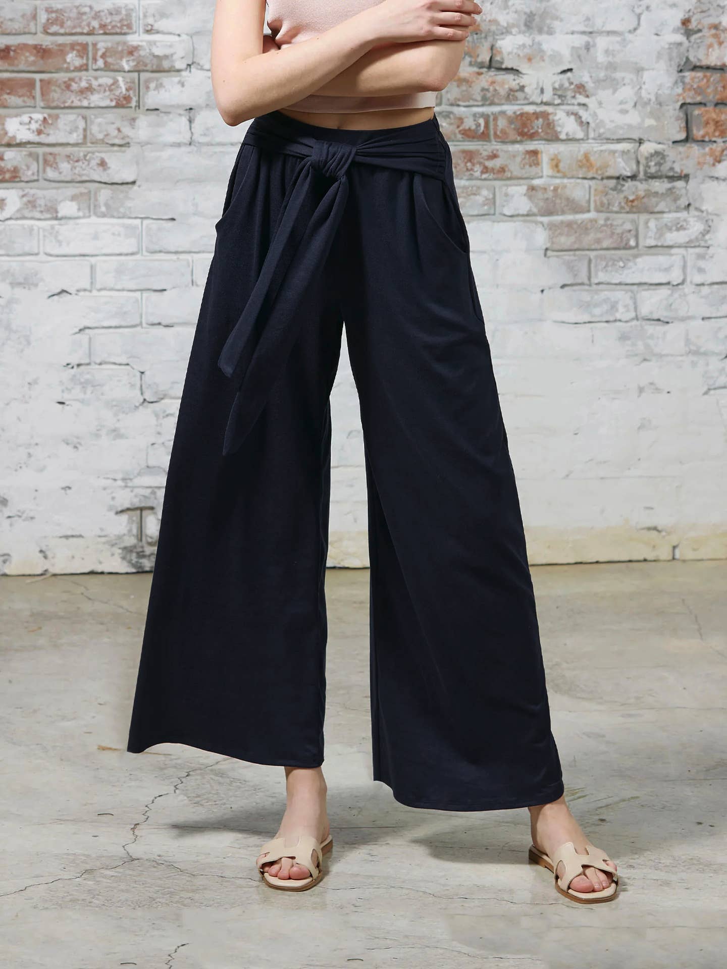 Solid Color Sag All-In-One Lace-Up Wide-Leg Pants
