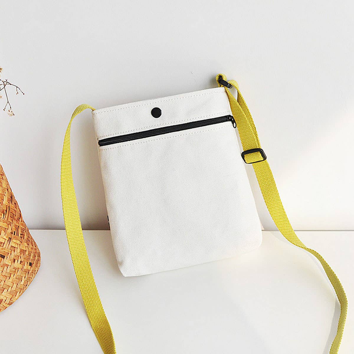 MINIMALIST CANVAS SHOULDER BAG FOR STUDENTS_CWAB5587