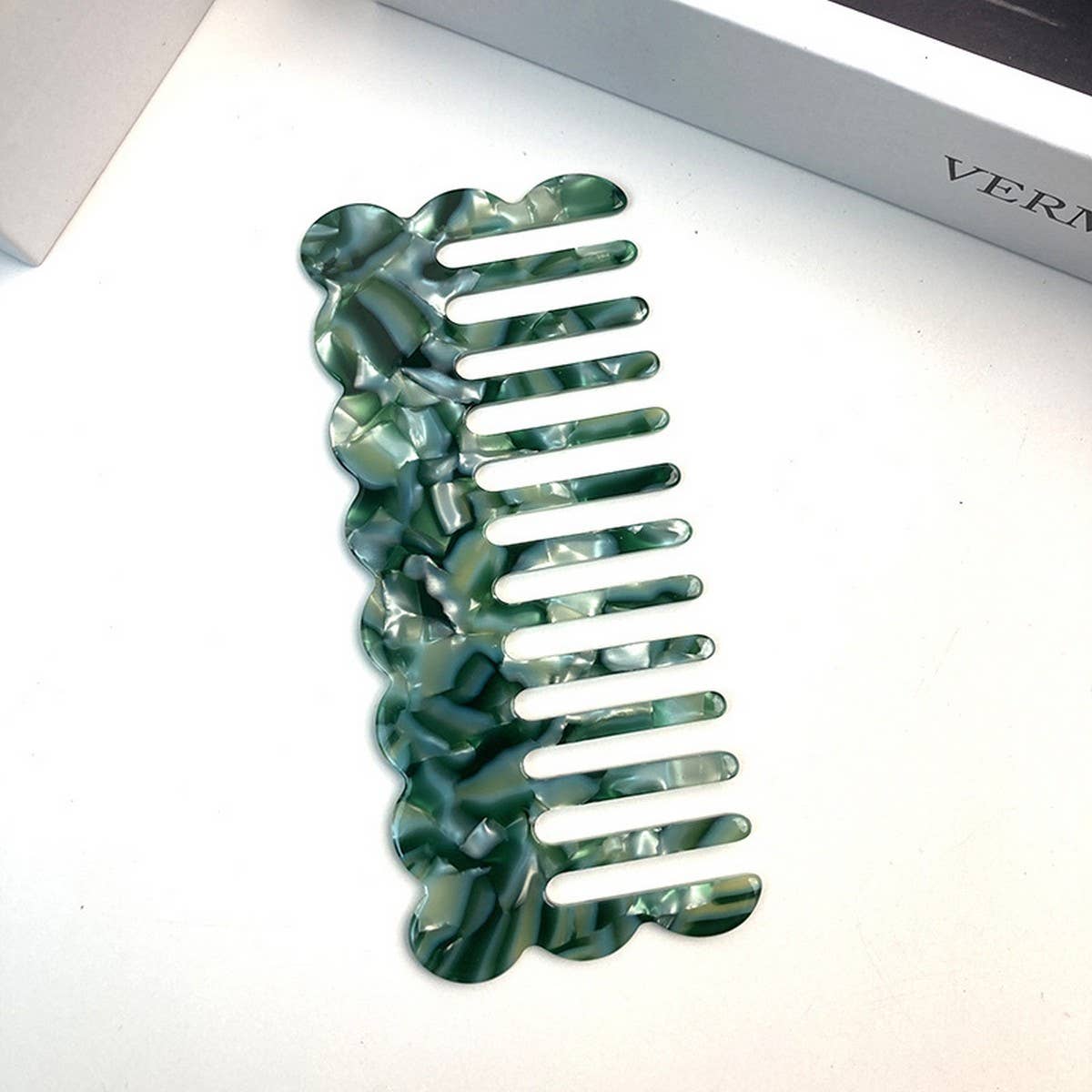 CUTE DOG WIDE TOOTH COMB COLORFUL ACETATE BRUSH_CWMM6405