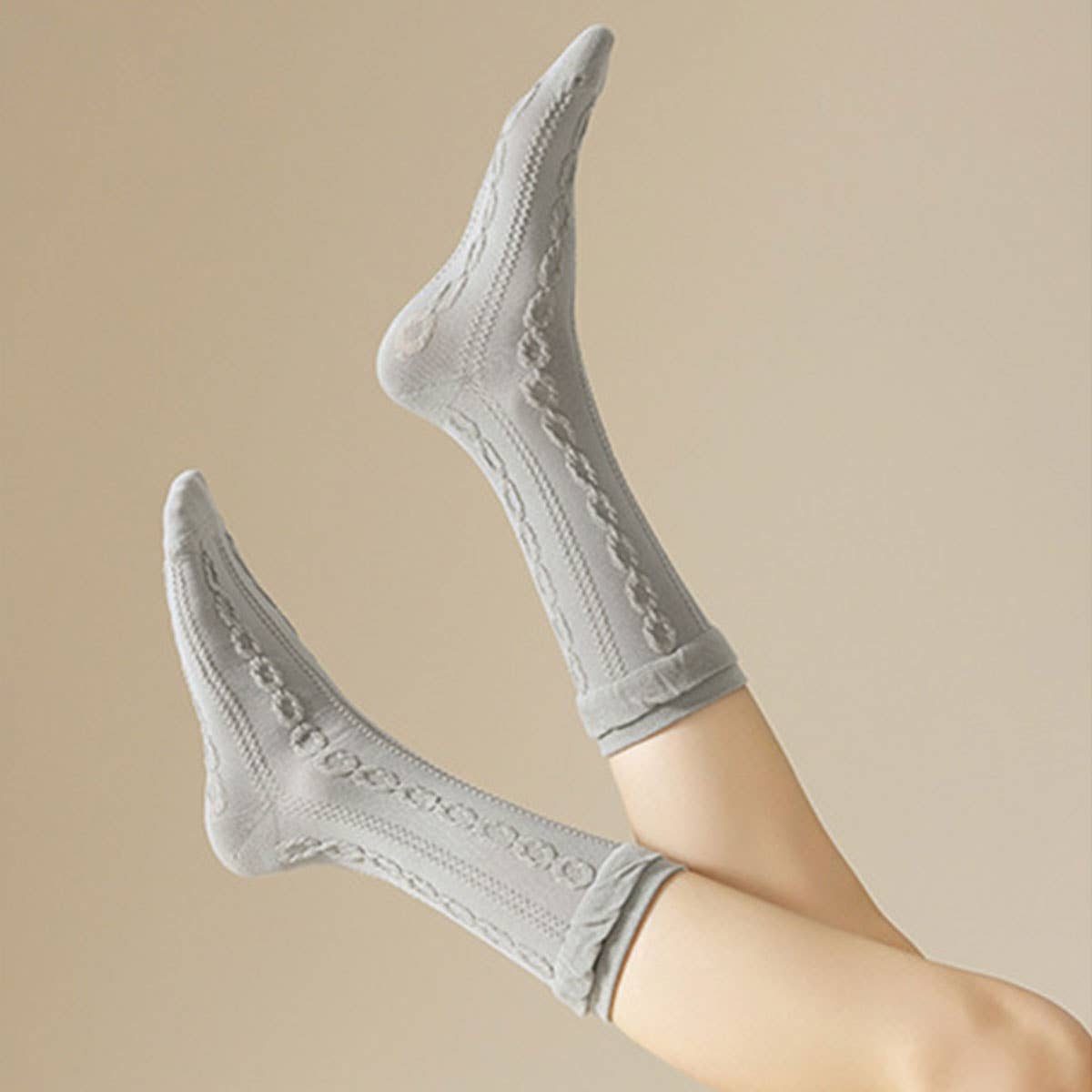 RUFFLE SPIRAL TEXTURE CREW SOCKS FOR WOMENS_CWMS1407