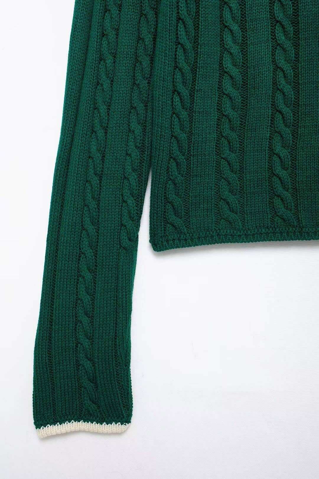 V-Neck Contrast Color Knitted Twist Sweater