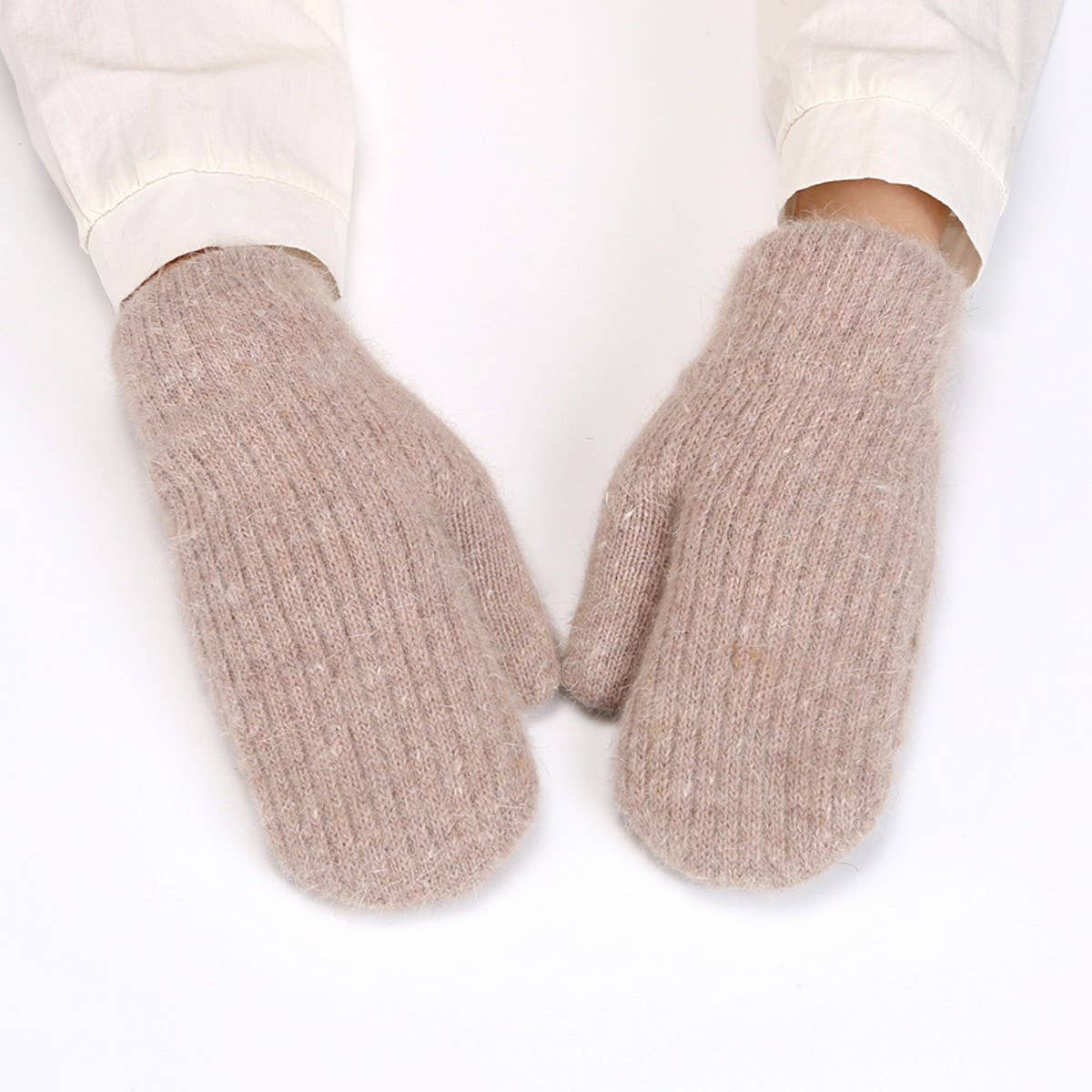 KNITTED WOOL COVERED WINDPROOF WARM GLOVES_CWAG0249