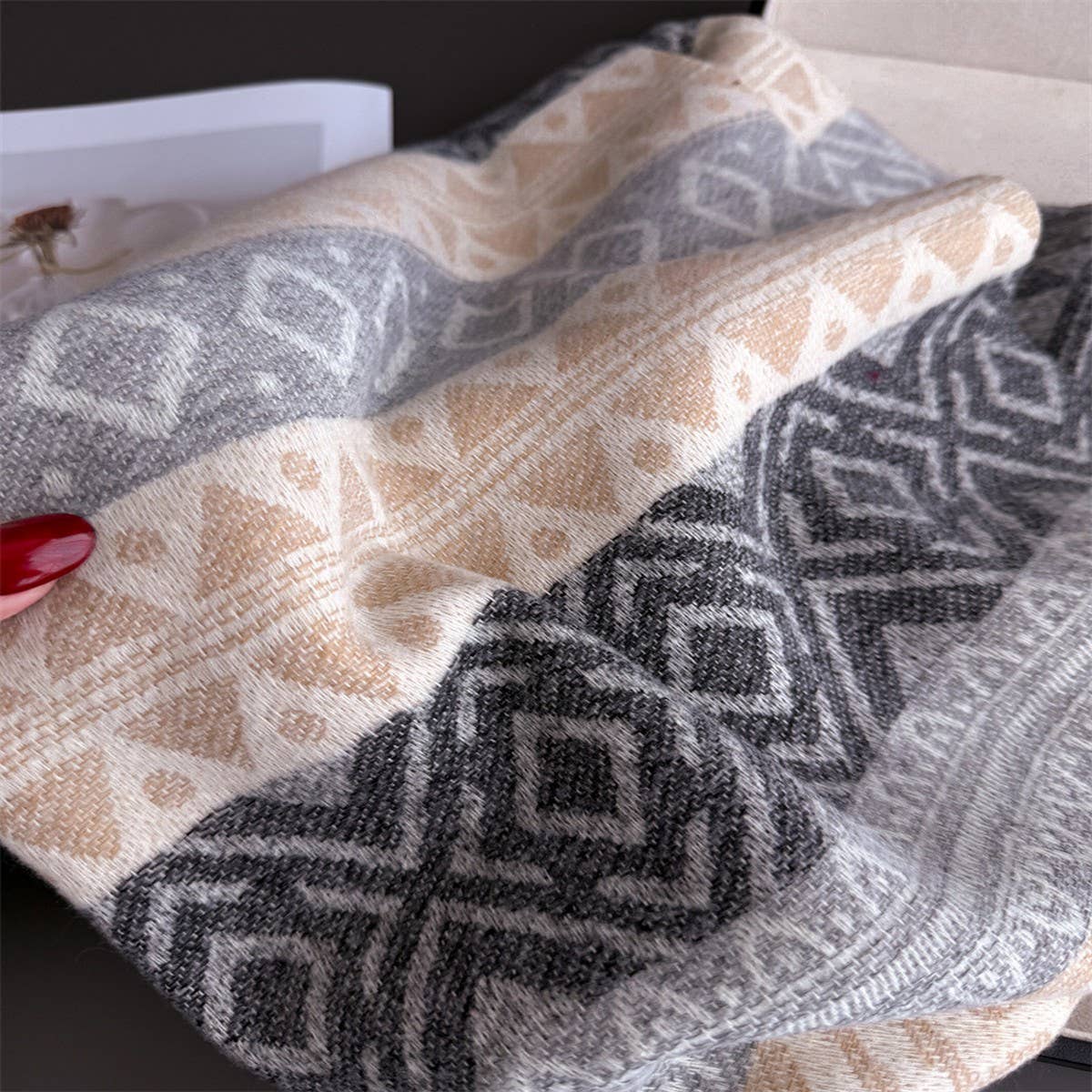 Classic Cashmere Feel Soft Warm Tassel Scarf_Cwasc03243