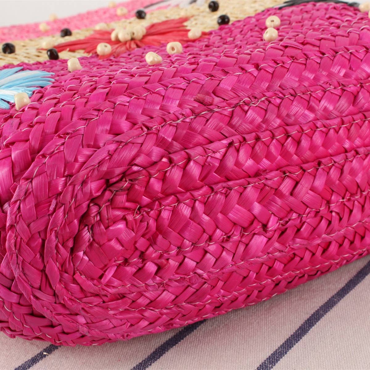 HAND EMBROIDERED STARFISH STRAW BAG_CWAB2017