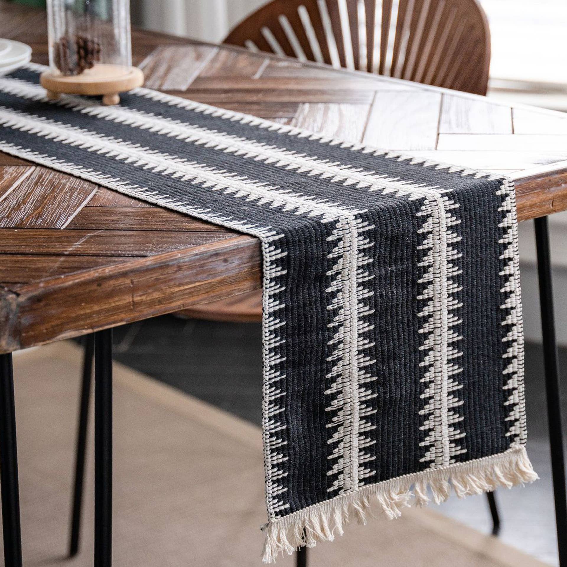 MULTI PATTERNED TABLE CLOTH TABLE RUNNER_CWMM0009