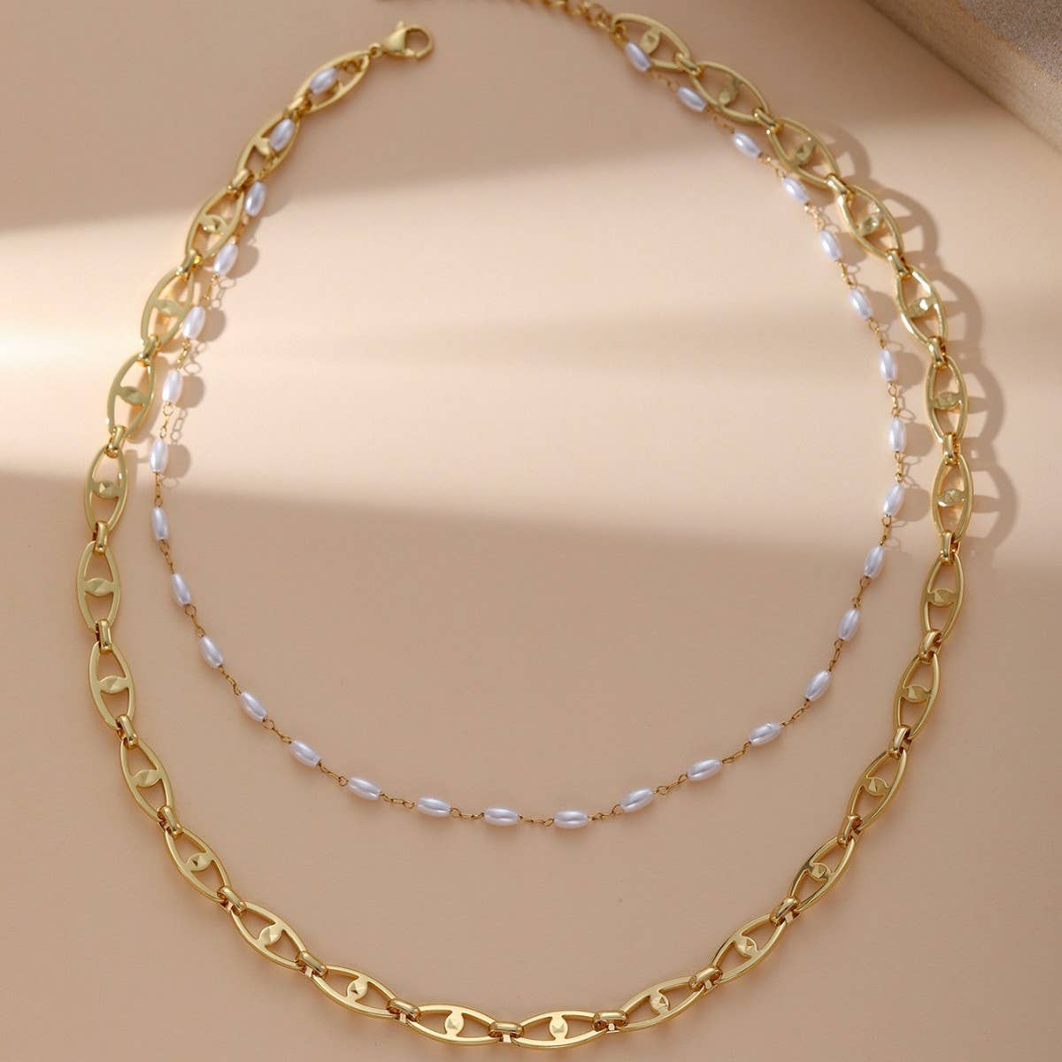 Trendy Geometric Layered Pearl Necklace_Cwmm3580