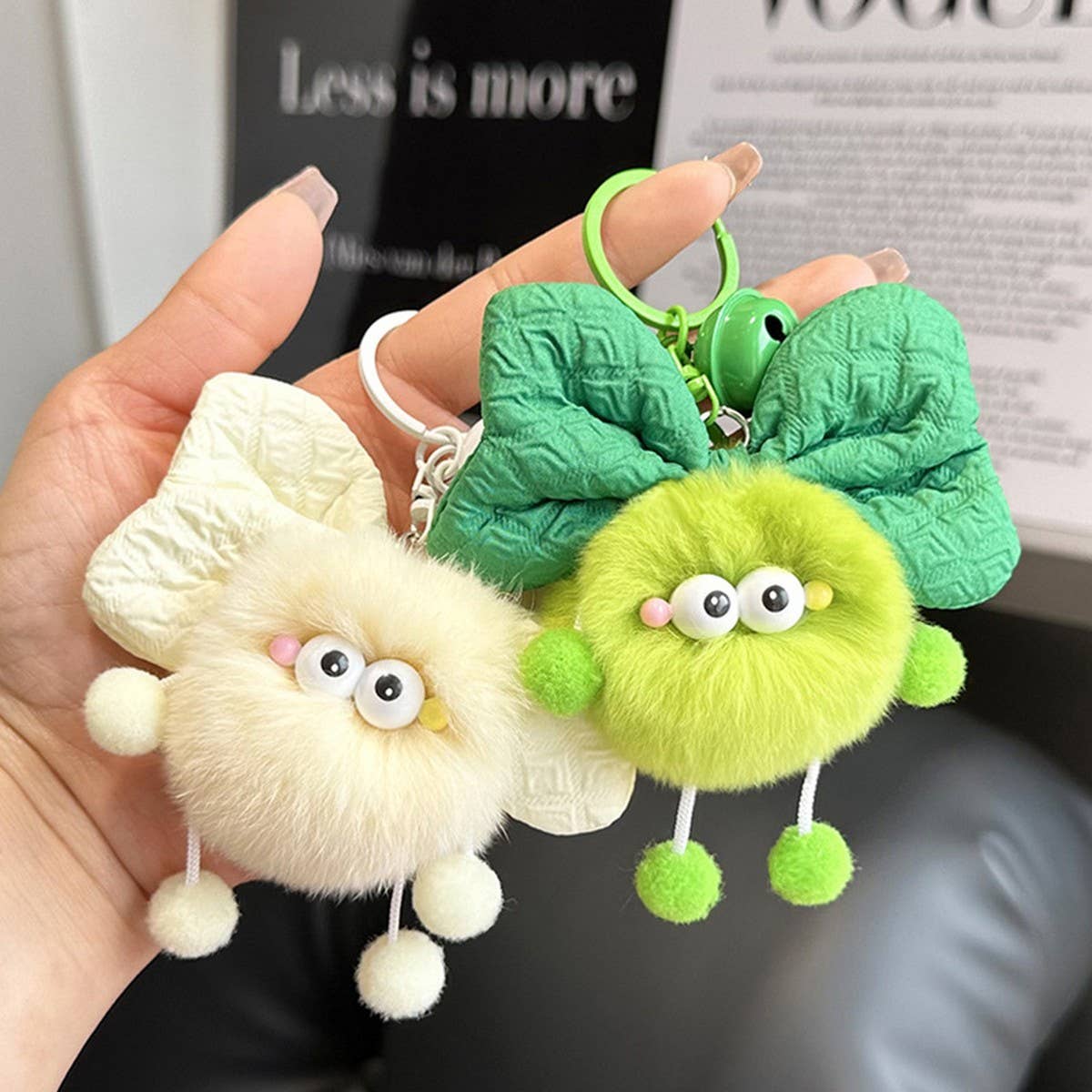 BOWKNOT SMALL BRIQUETTE BAG PENDANT CAR KEYCHAIN_CWMM2506