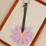 CUTE PU DAISY PEARL CHAIN FLOWER KEYCHAIN CHARM_CWMM7877