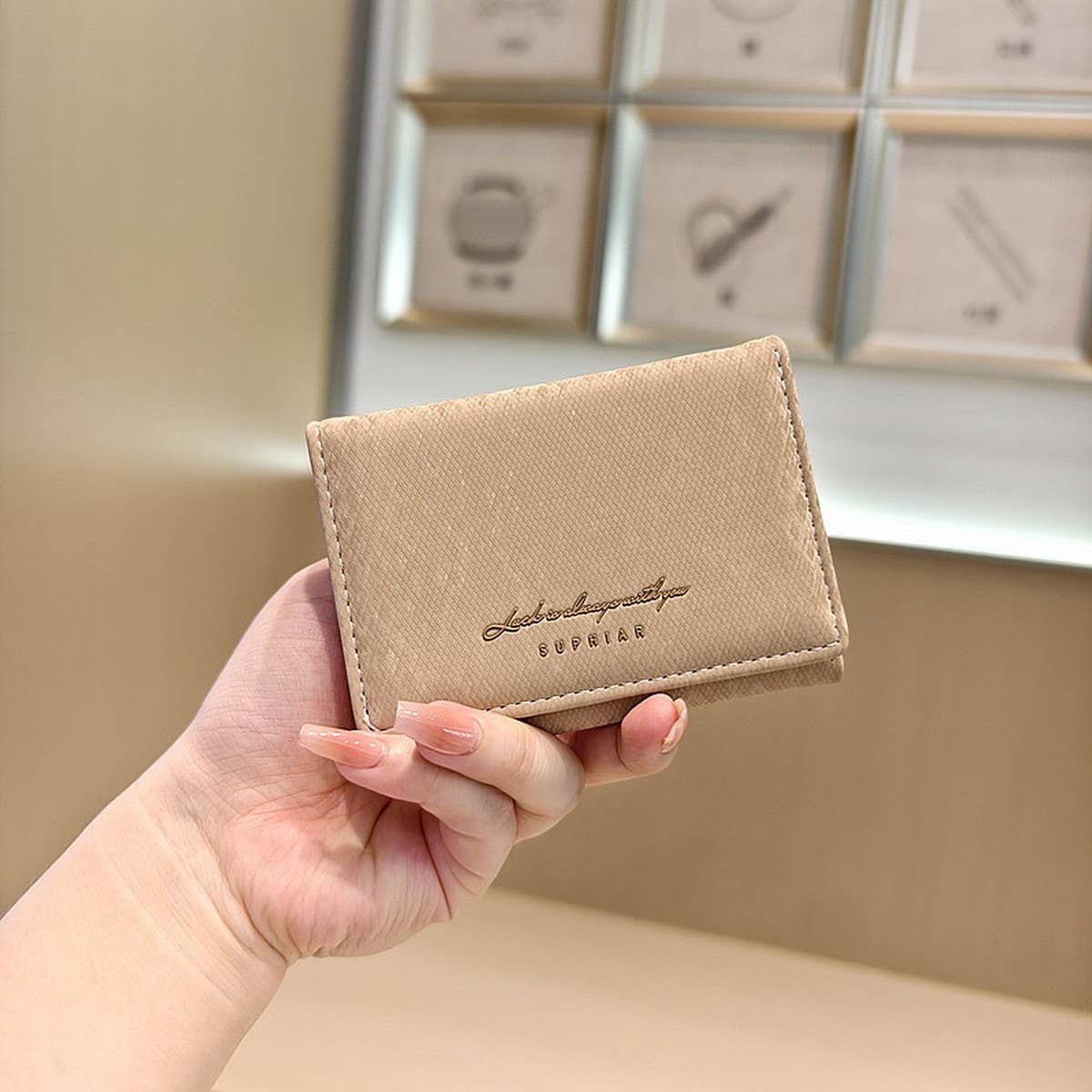 Gradient Velvet Mini Trifold Wallet With Letters_Cwab06233