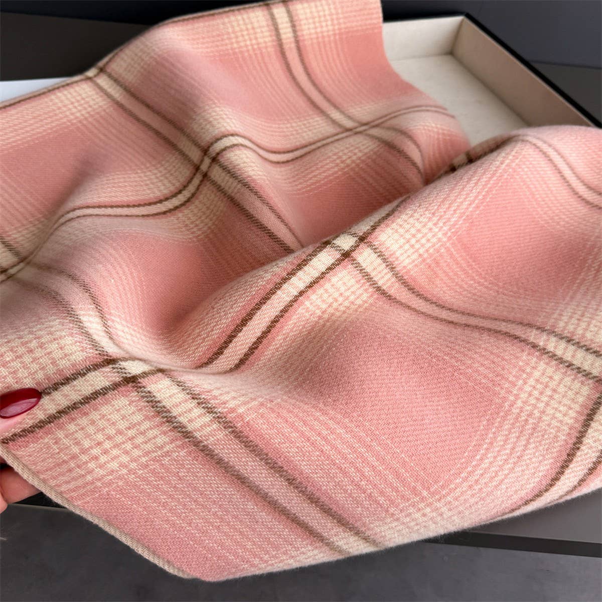 Elegant Plaid Feel Soft Winter Tassel Scarf_Cwasc03241