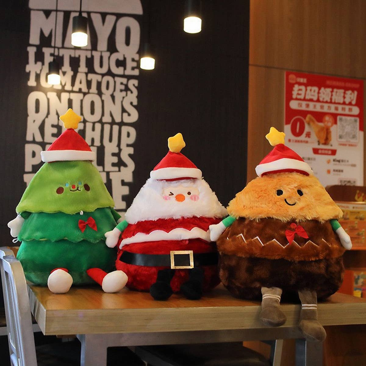 SANTA CLAUS GINGERBREAD PILLOW_CWMM1444