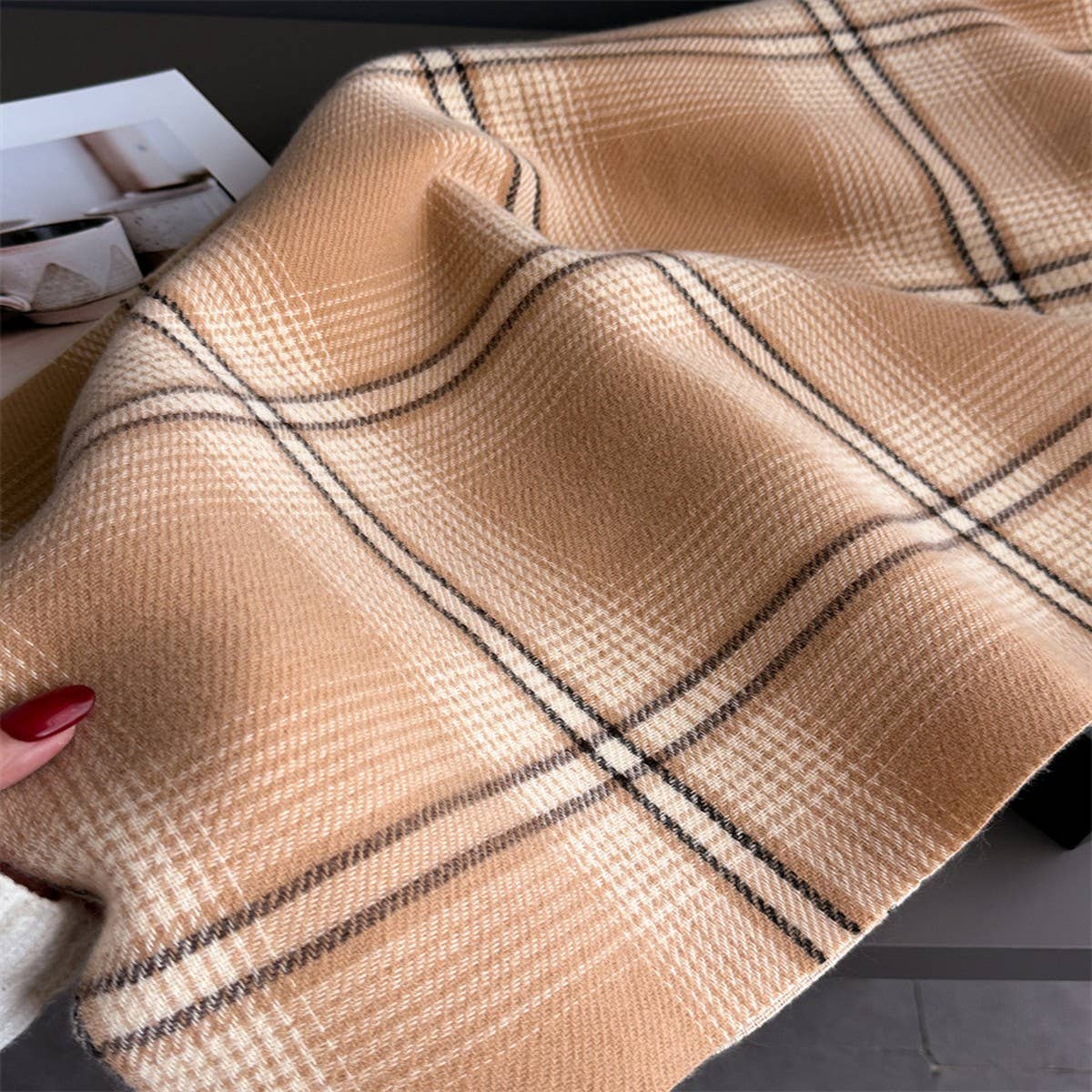 Elegant Plaid Feel Soft Winter Tassel Scarf_Cwasc03241