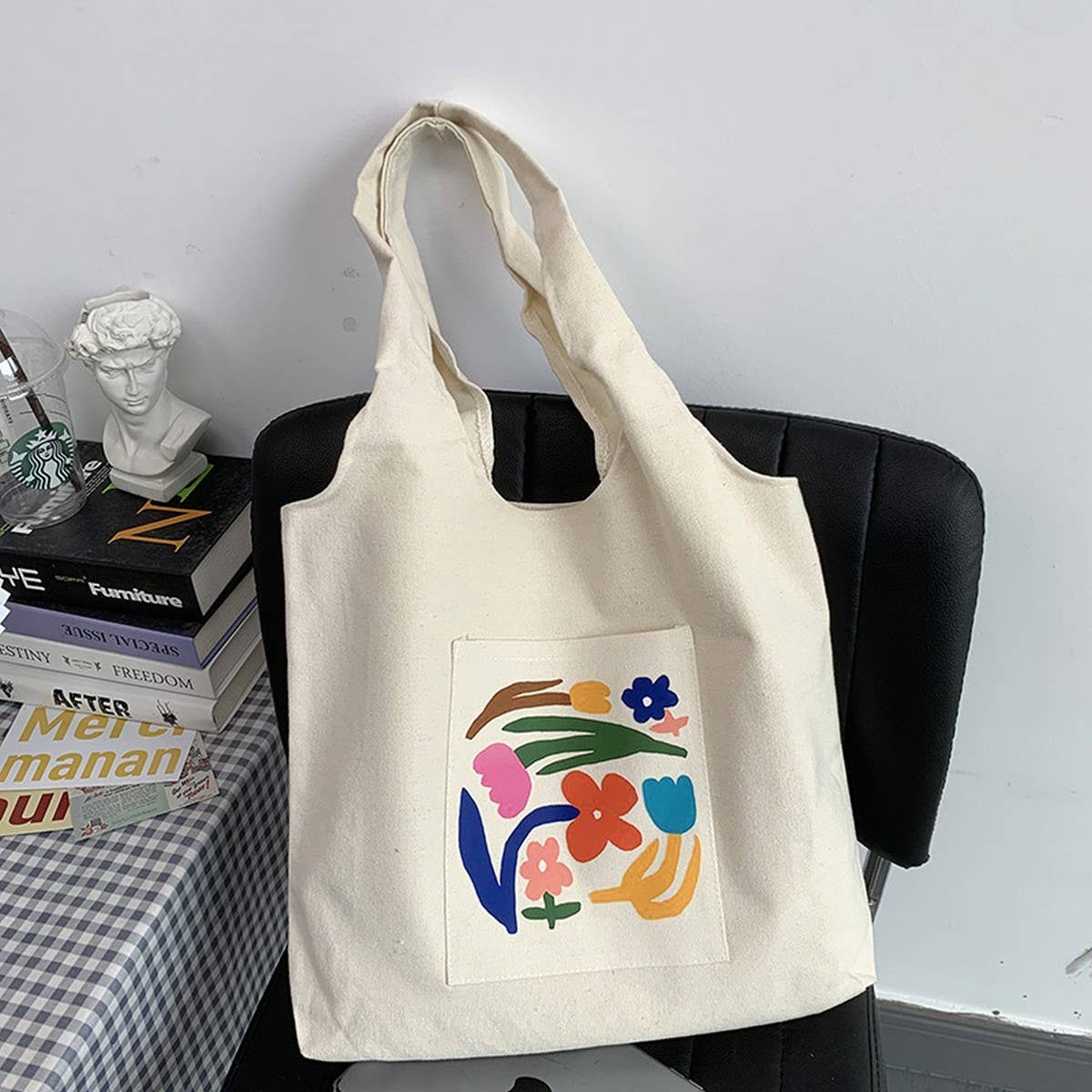 LITERARY TRAVEL SMALL FRESH CLOTH BAG_CWAB2179