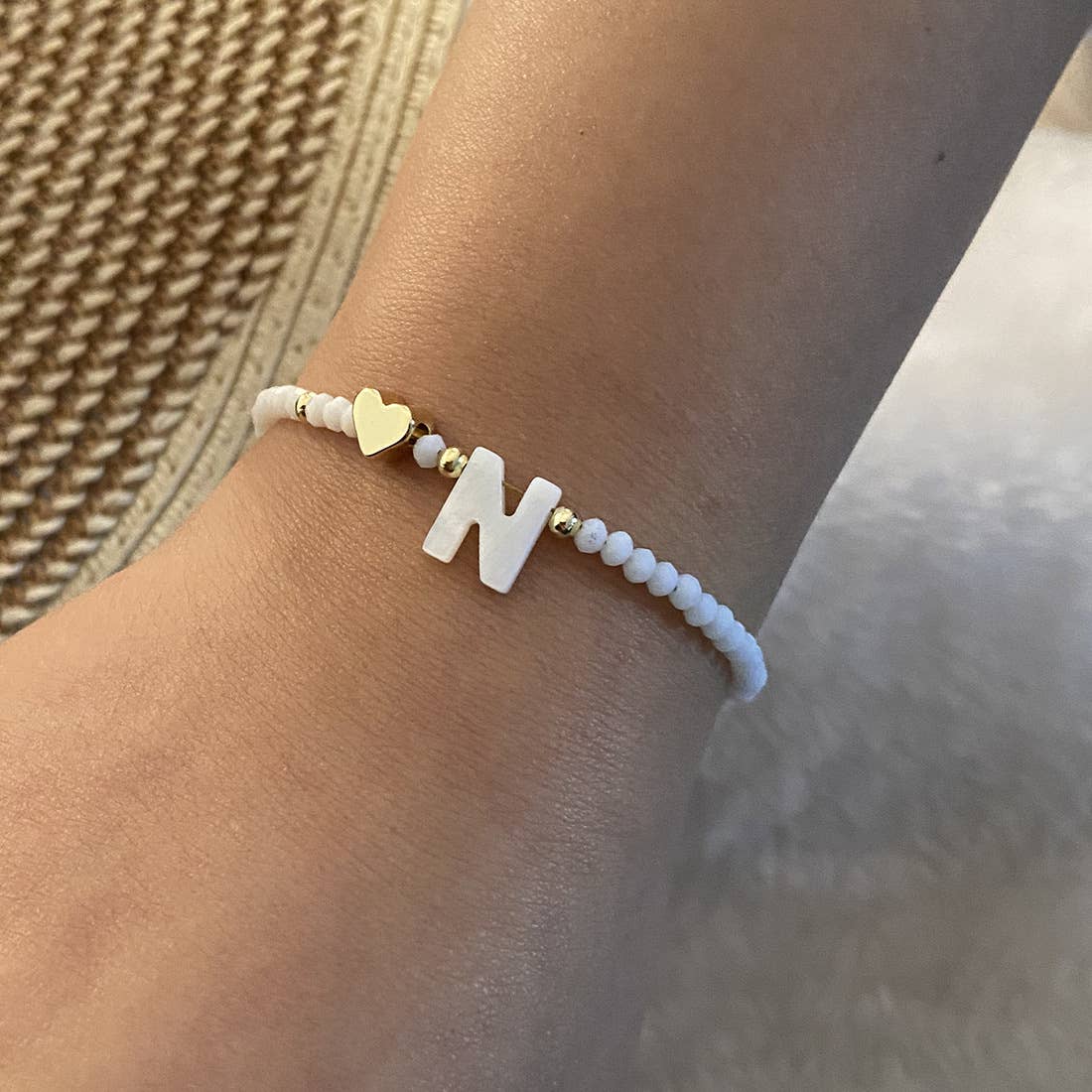 26-Letter Shell Beaded Bracelet_Cwaje4942