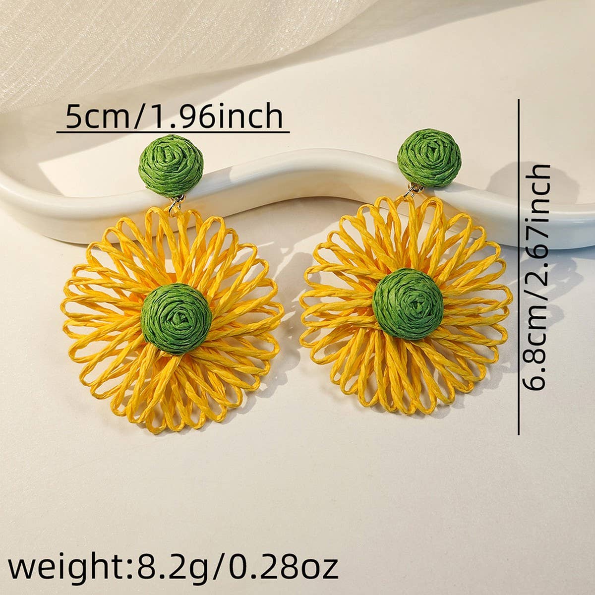 HAND WOVEN CONTRASTING FLOWER EARRINGS_CWAJE1871