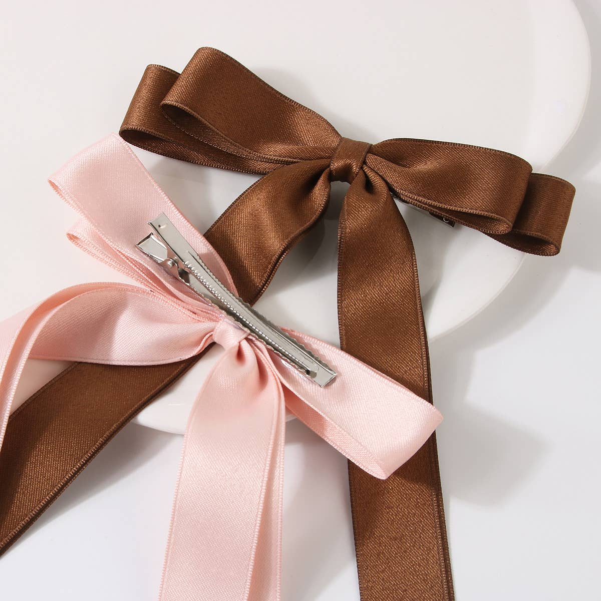 DOUBLE LAYERED BOW HAIR CLIP_CWAHA1047