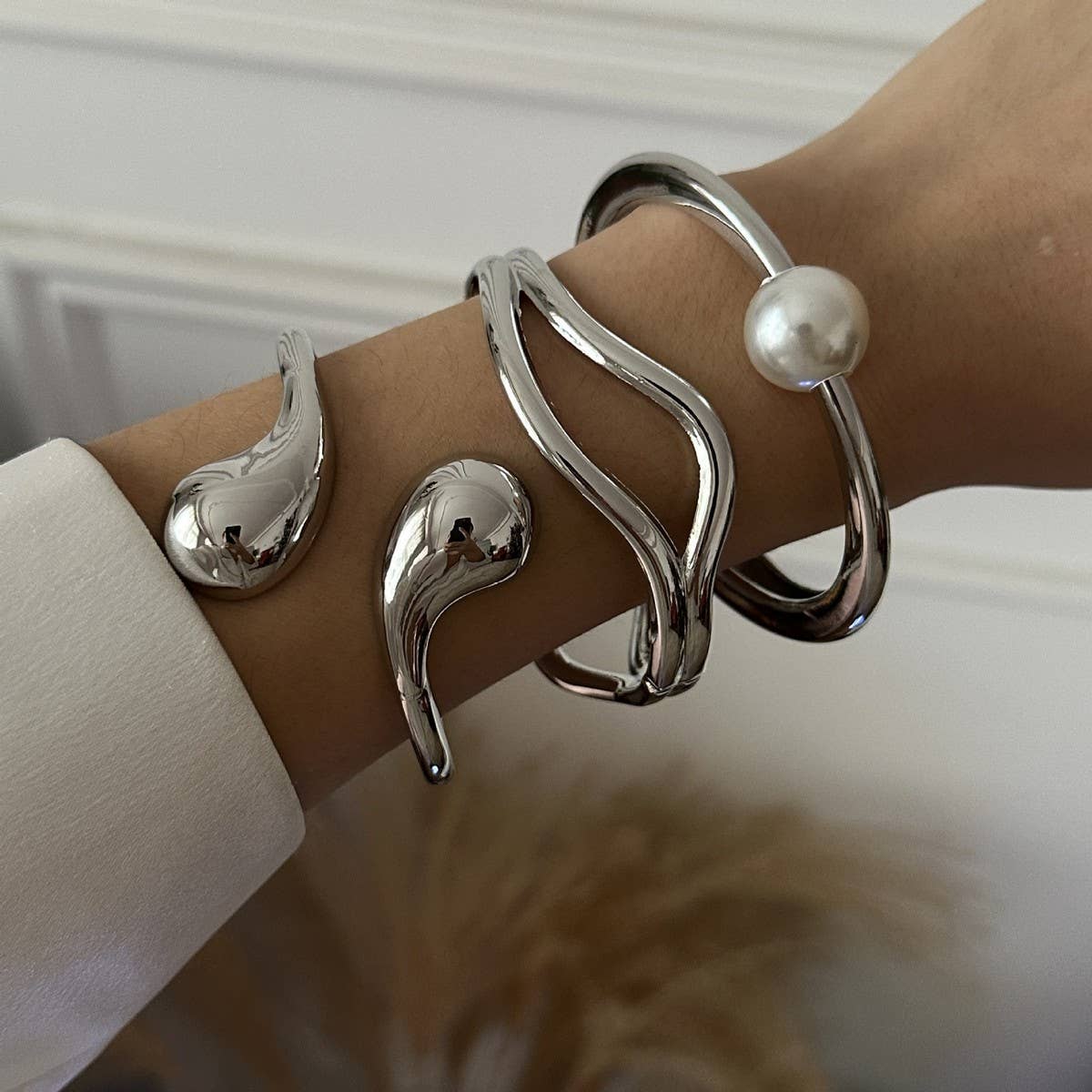 PERSONALIZED LIGHT LUXURY HIGH END GOLD BRACELET_CWMM3083