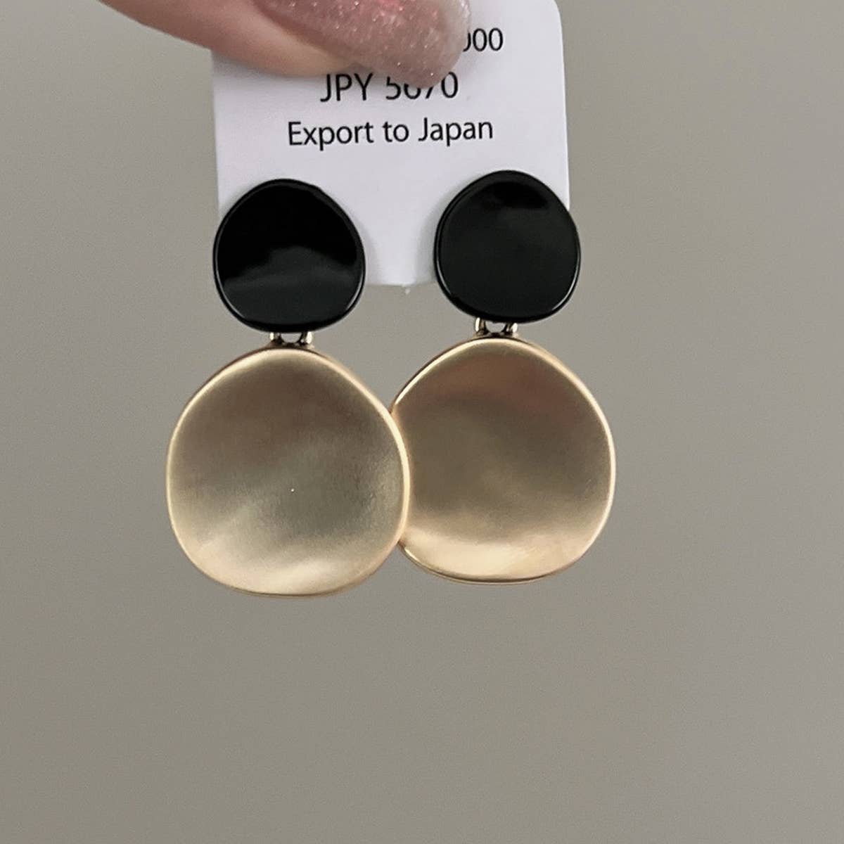 RETRO MINIMALIST DISC EARRINGS_CWAJE1523