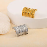 MINIMALIST 18K STEEL SQUARE WAVE STUD EARRINGS_CWMM8925