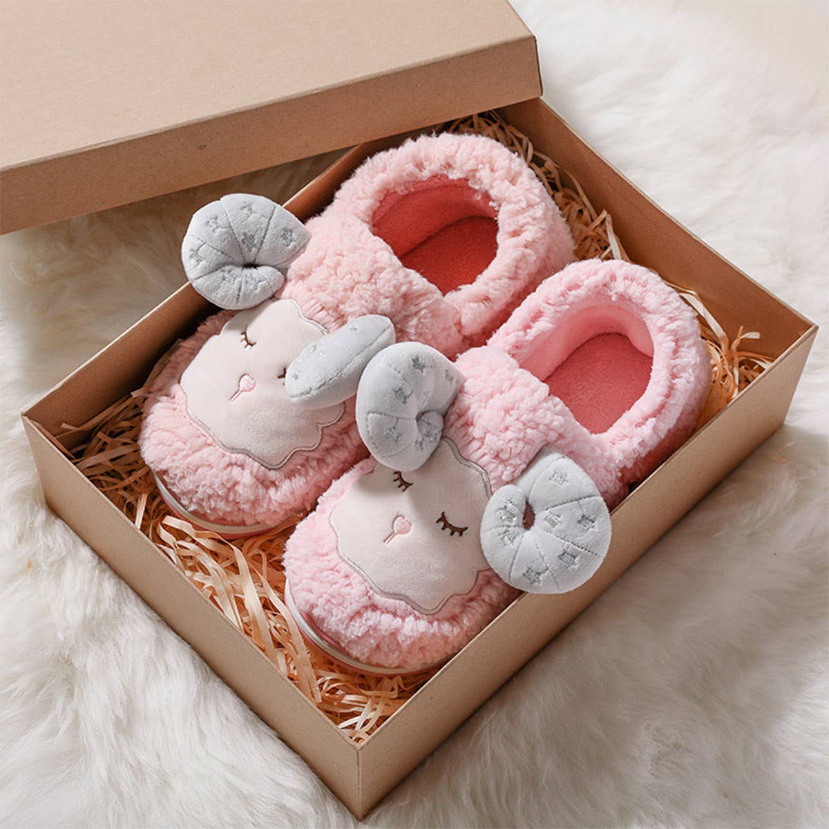 Women Cartoon Sheep Decor Fluffy Bedroom Slippers_Cwshs0241