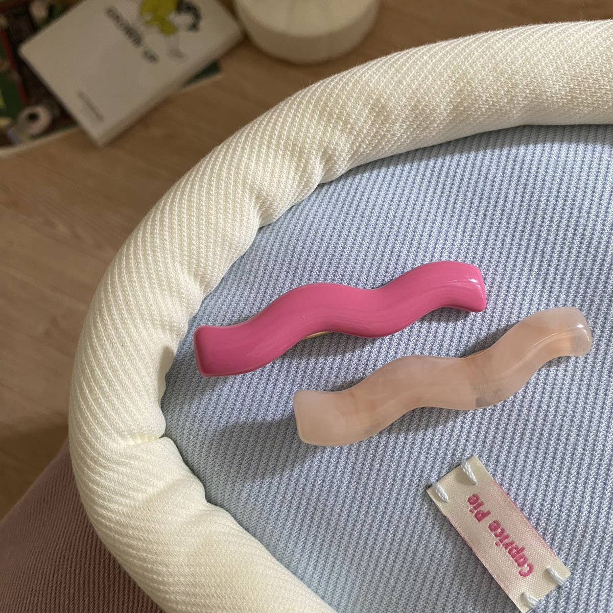 CANDY COLOR ACRYLIC WAVE HAIR CLIP SIDE BANG PIN_CWAHA1289