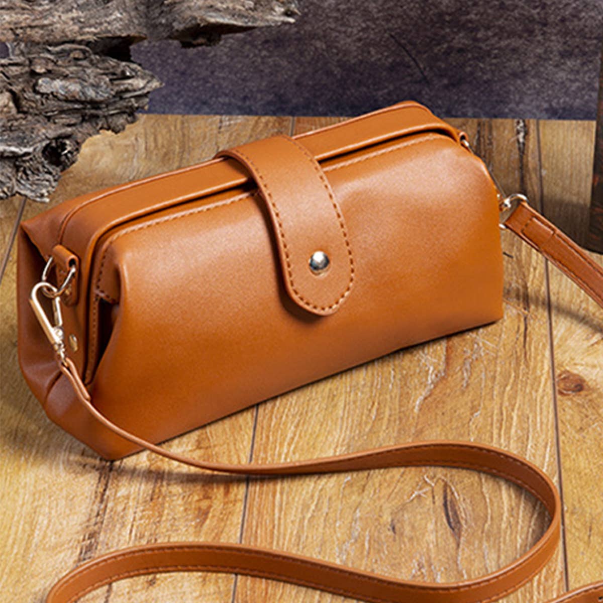 Women Tanned Shoulder Bag_Cwab0562