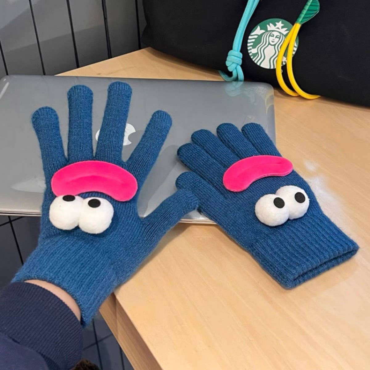CARTOON KNITTED COLD PROOF TOUCH SCREEN GLOVES_CWAG0179
