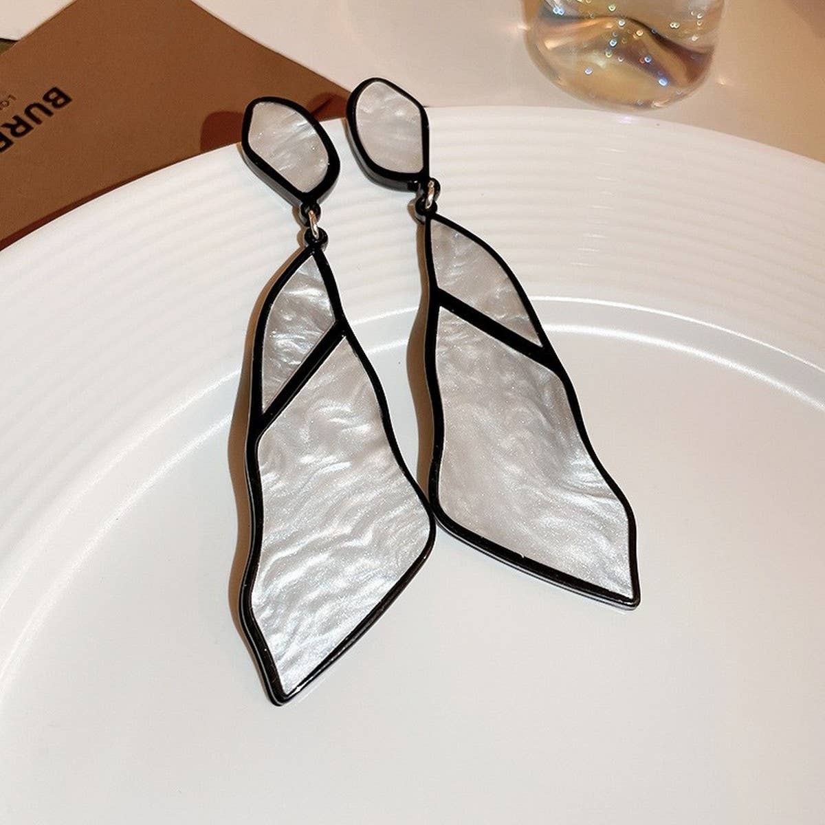 TEMPERAMENT GEOMETRIC TRAPEZOIDAL EARRINGS_CWAJE2053