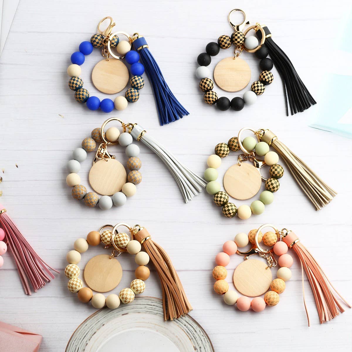 CHECKERBOARD WOOD BEAD BRACELET SILICONE KEYCHAIN_CWMM6877