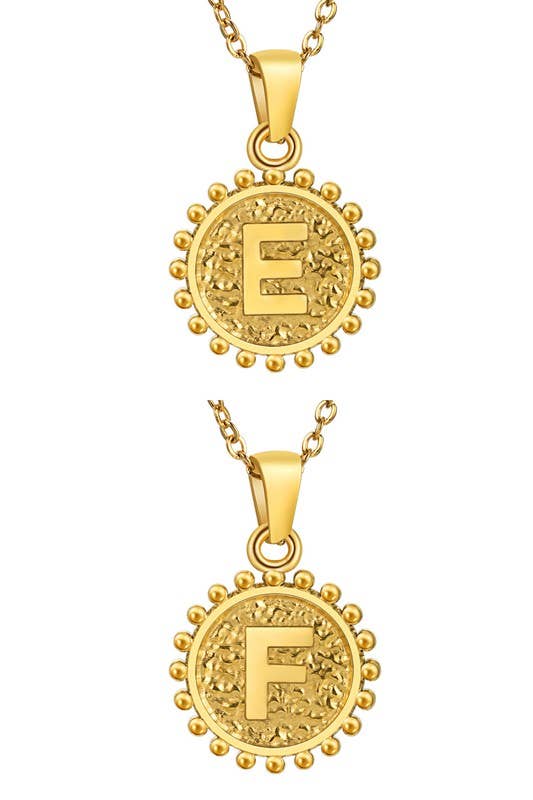 ROUND ALPHABET INITIAL PENDANT NECKLACE_CWAJE107