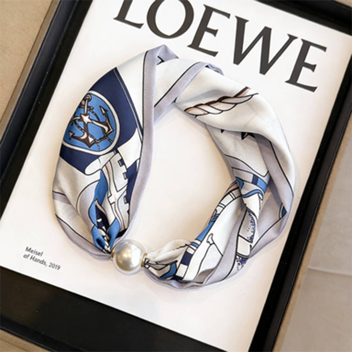 Pearl Magnetic Skinny Silk Neck Scarf_Cwasc03934
