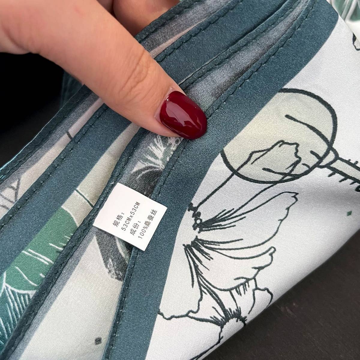 SILK SQUARE SCARF FOR WOMEN SPRING FALL GIFT_CWASC0563